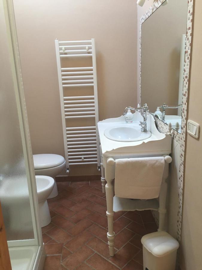 Colle Dei Falchi Guest House Fermo Exterior foto