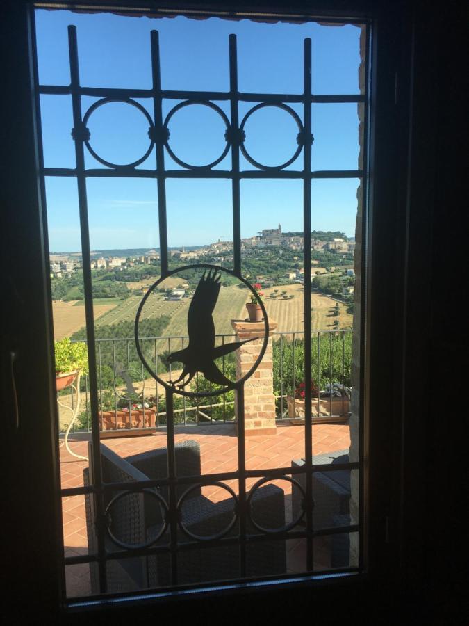 Colle Dei Falchi Guest House Fermo Exterior foto